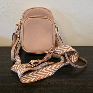 New Anthropologie Mali + Lili Jojo Three Compartment Crossbody Bag, Two Straps